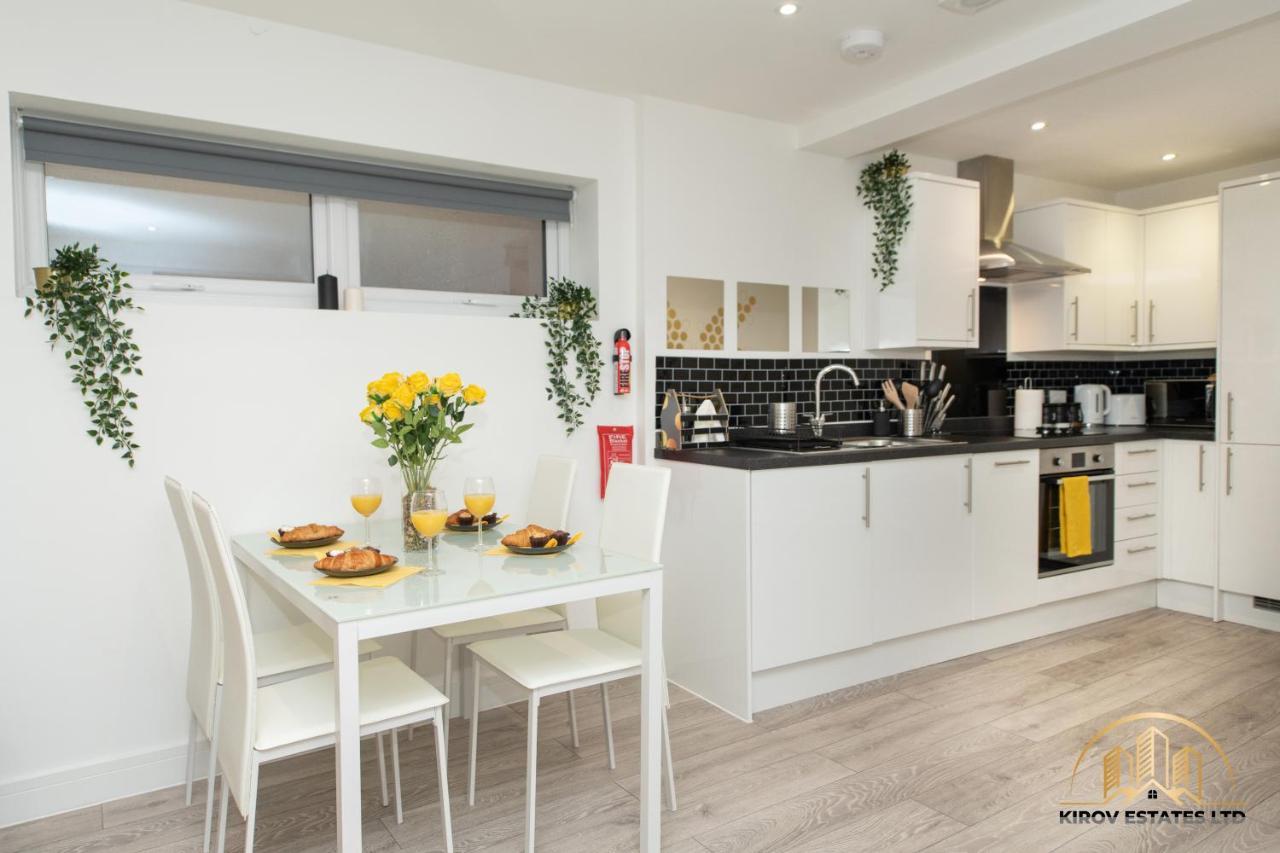 Hermes Apartment - The Messenger Of Town Southampton Luaran gambar