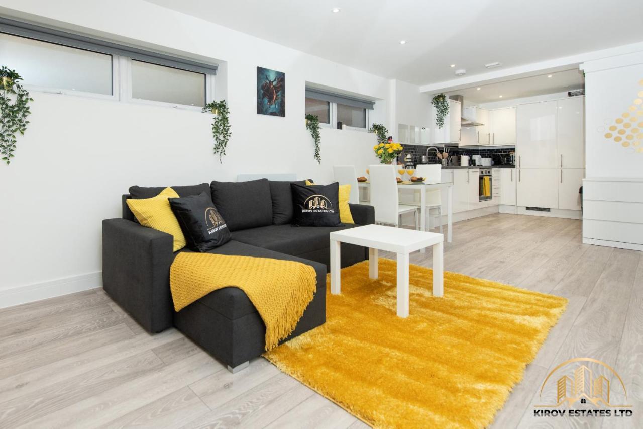 Hermes Apartment - The Messenger Of Town Southampton Luaran gambar
